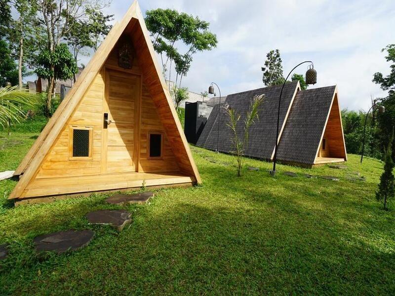 Resort Shanaya 4*