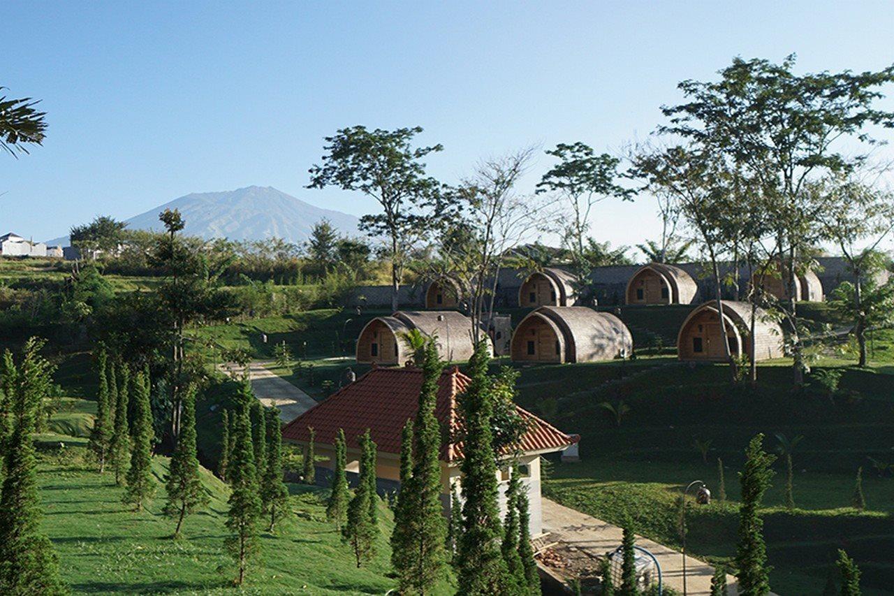 Resort Shanaya 4*