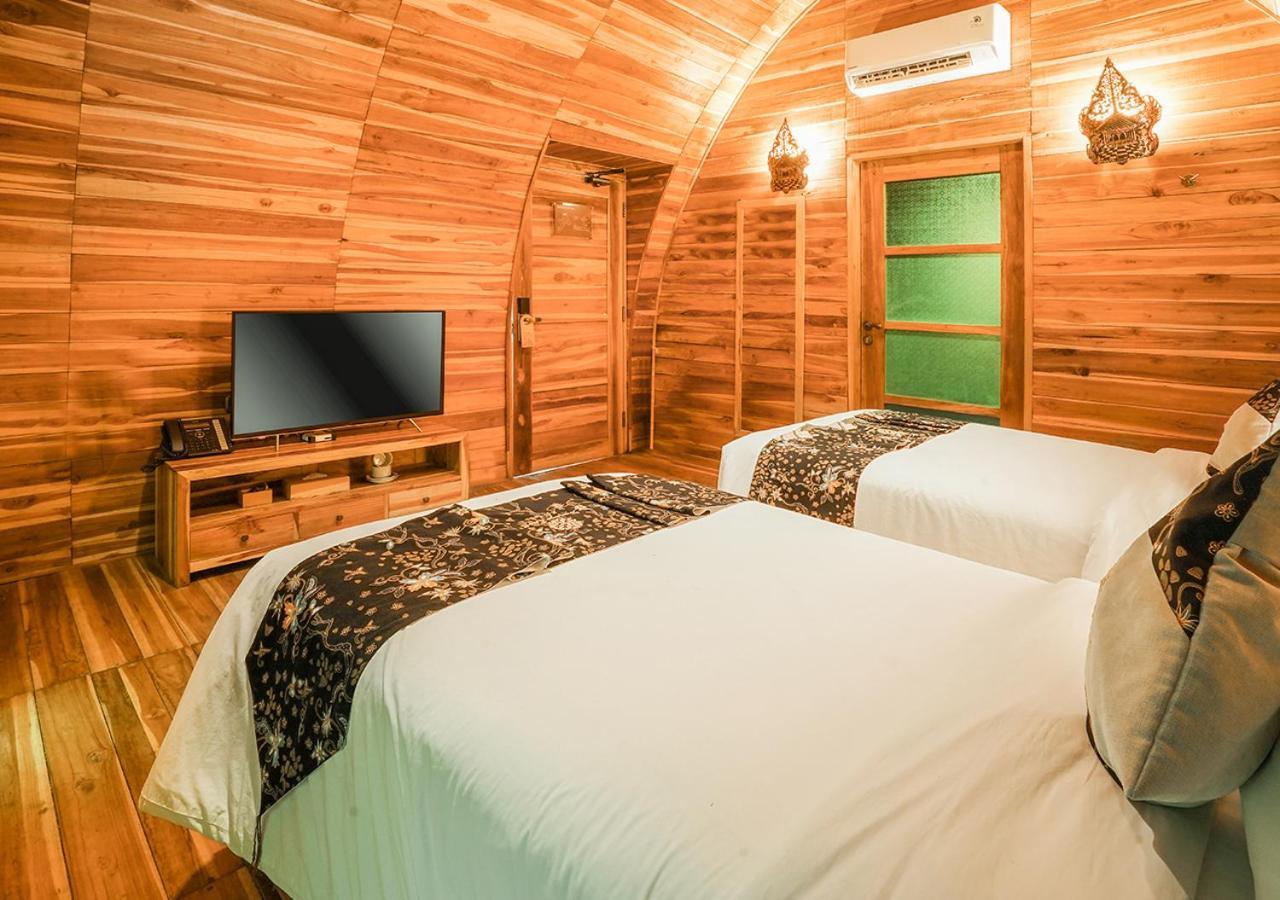 Resort Shanaya 4*